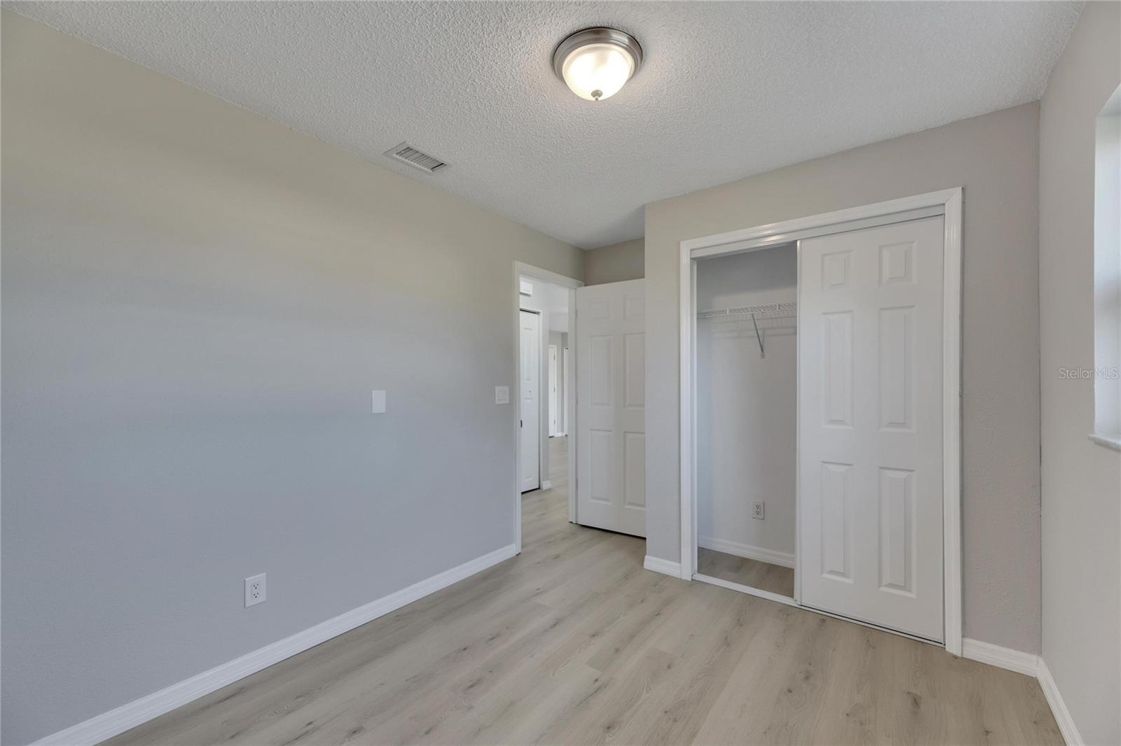 527 FOX RUN TRL, APOLLO BEACH, FL, 33572