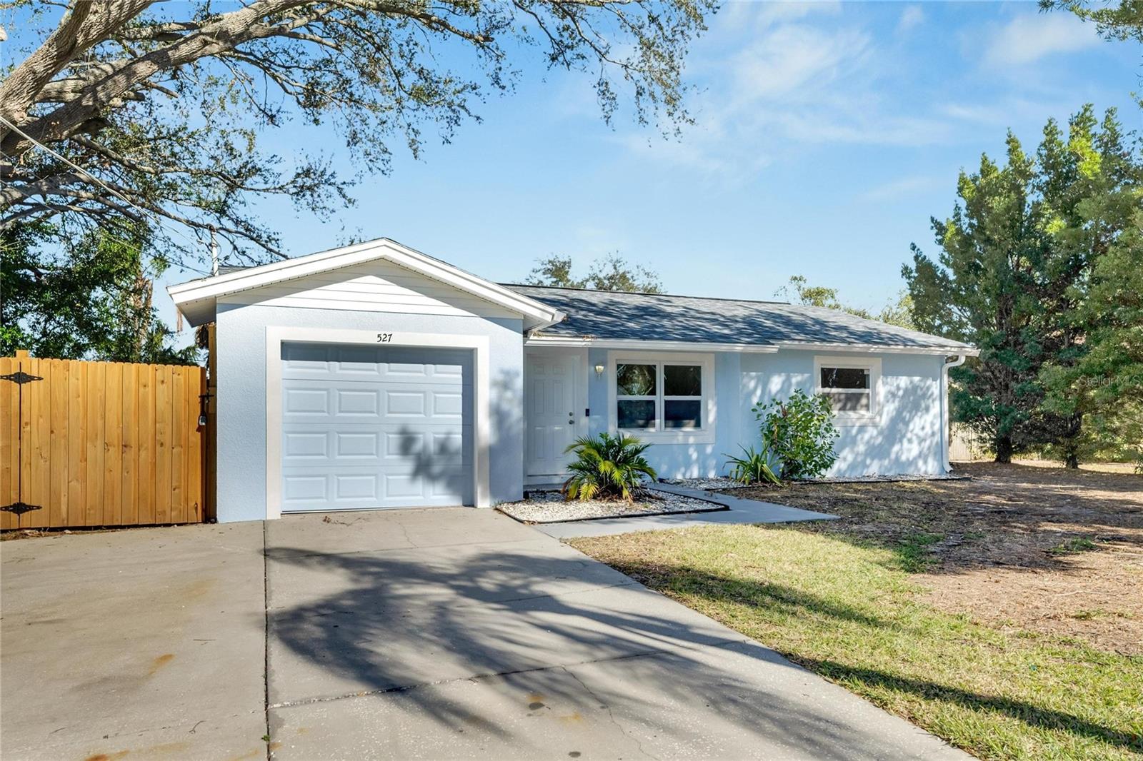 527 FOX RUN TRL, APOLLO BEACH, FL, 33572