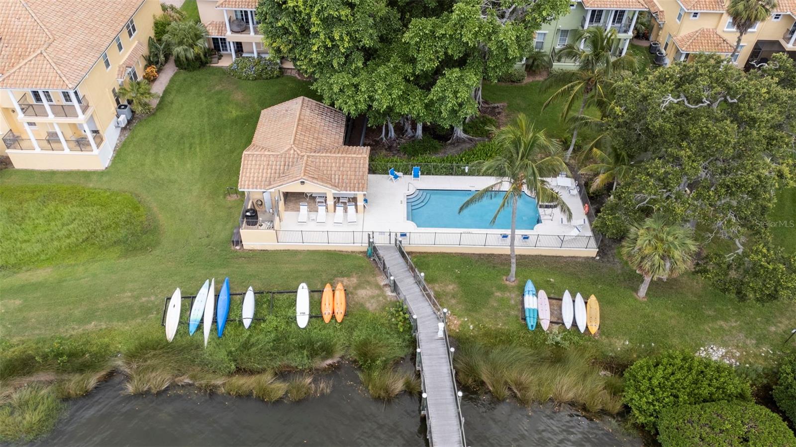 185 BANYAN BAY DR, ST PETERSBURG, FL, 33705