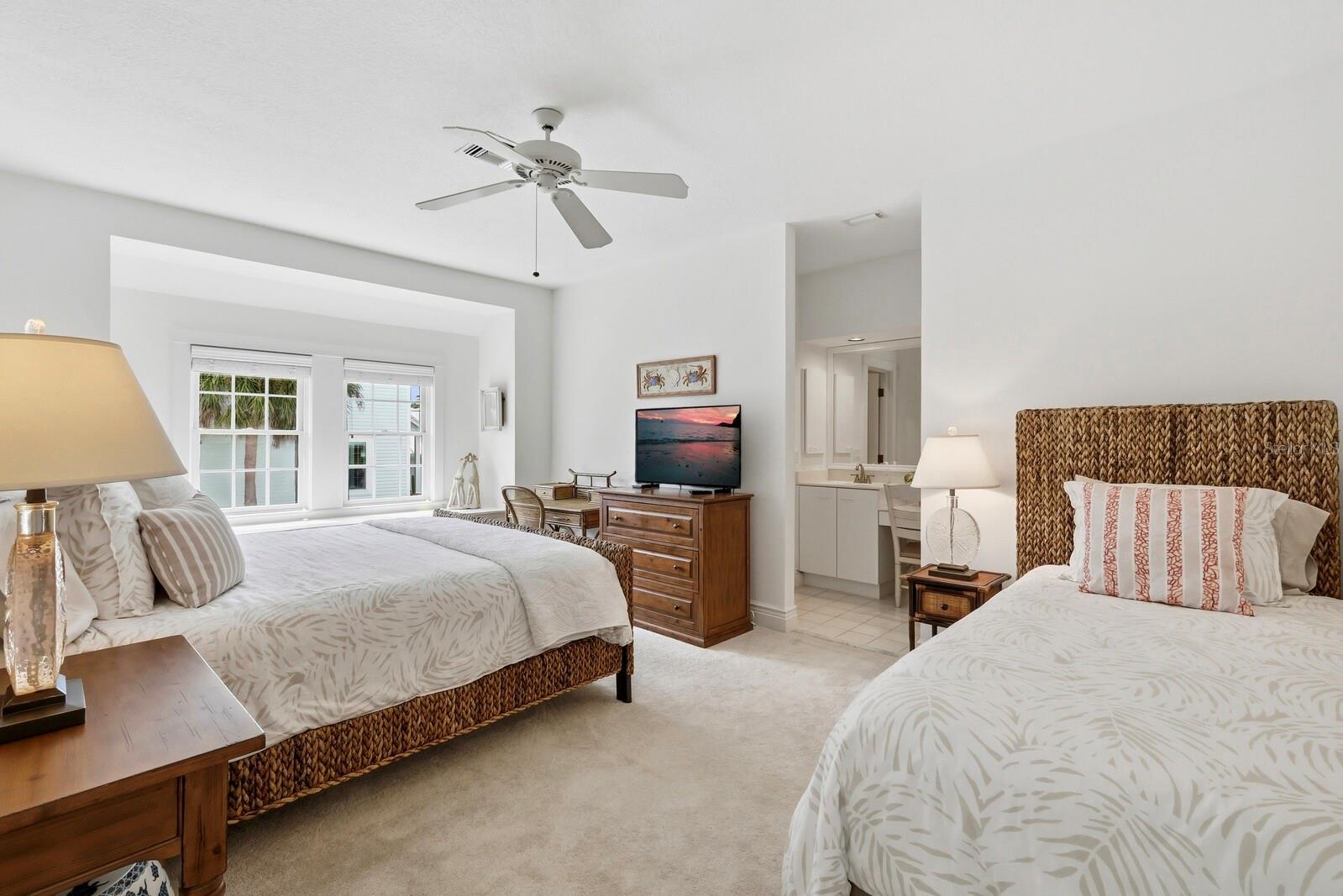 182 CARRICK BEND LN, BOCA GRANDE, FL, 33921