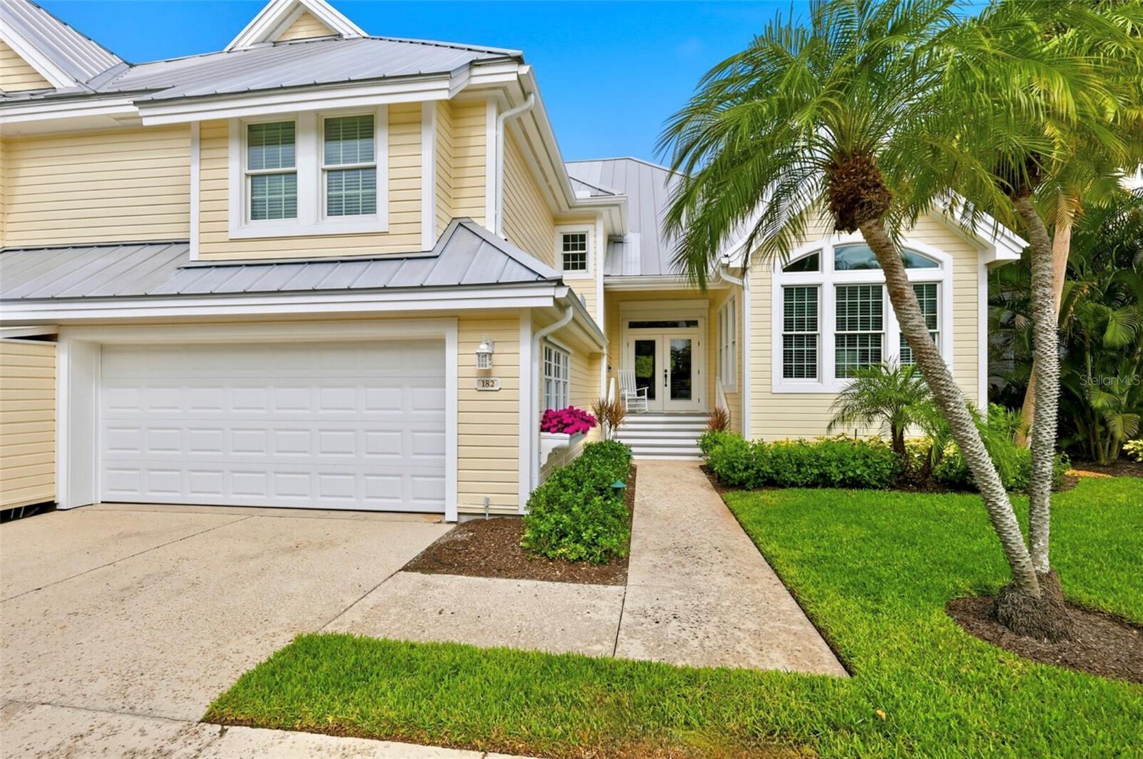 D6144789 Property Photo