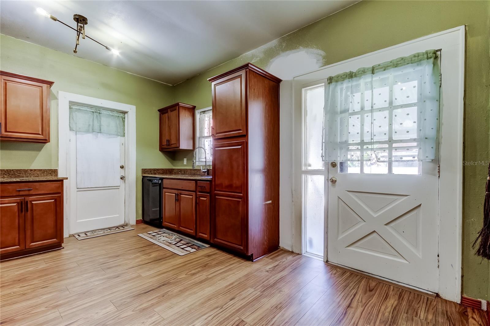 603 N MERRIN ST, PLANT CITY, FL, 33563