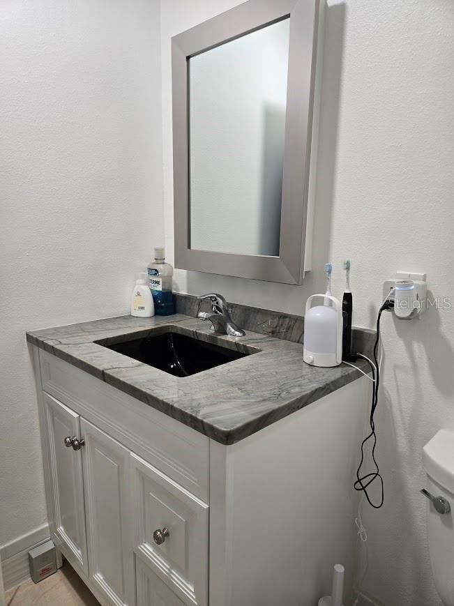 650 PINELLAS POINT DR S #204, ST PETERSBURG, FL, 33705