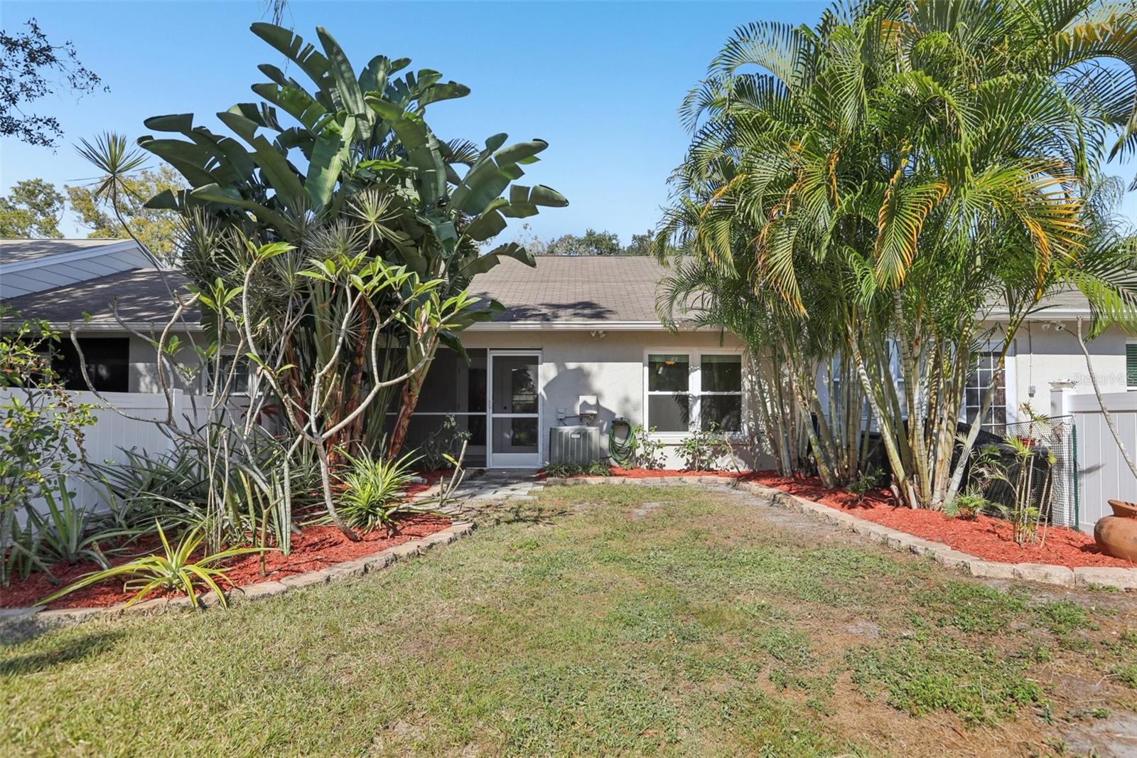 348 SALEM ST, SAFETY HARBOR, FL, 34695