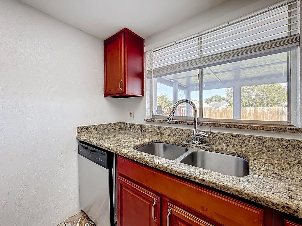 9325 LARETTE DR, ORLANDO, FL, 32817