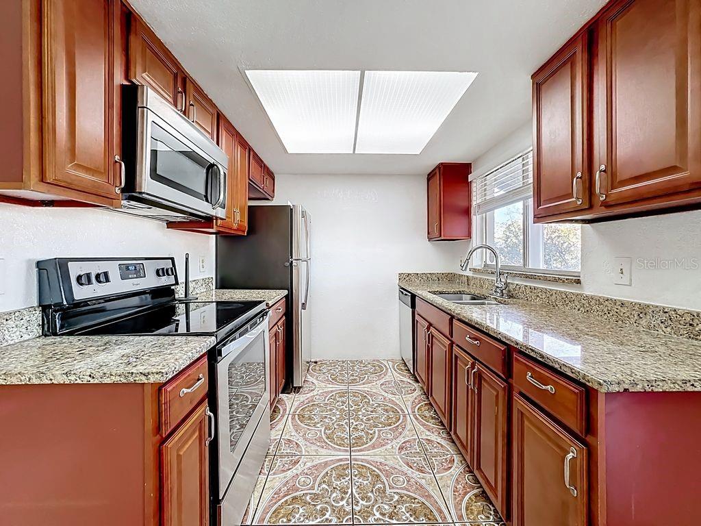 9325 LARETTE DR, ORLANDO, FL, 32817