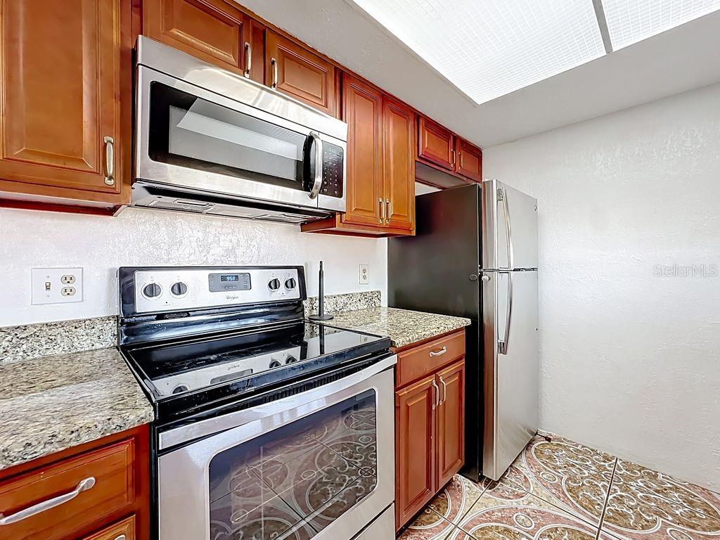 9325 LARETTE DR, ORLANDO, FL, 32817