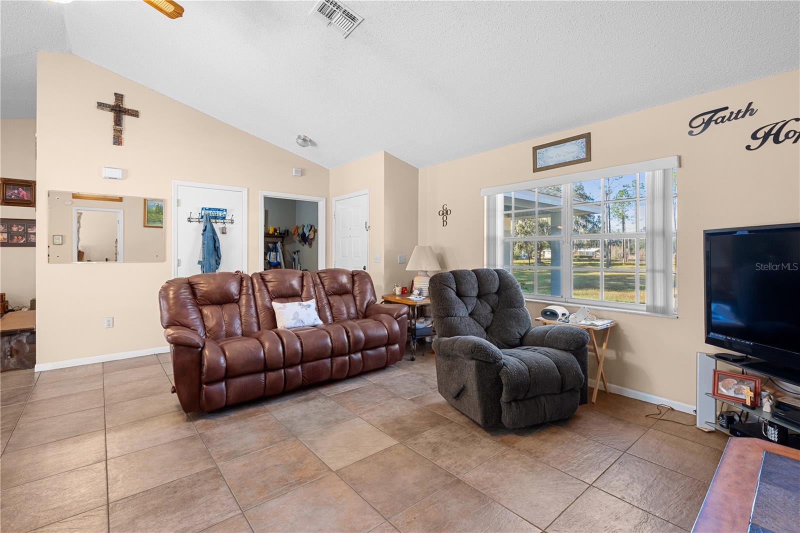 11704 BUR MAC RD, DADE CITY, FL, 33525