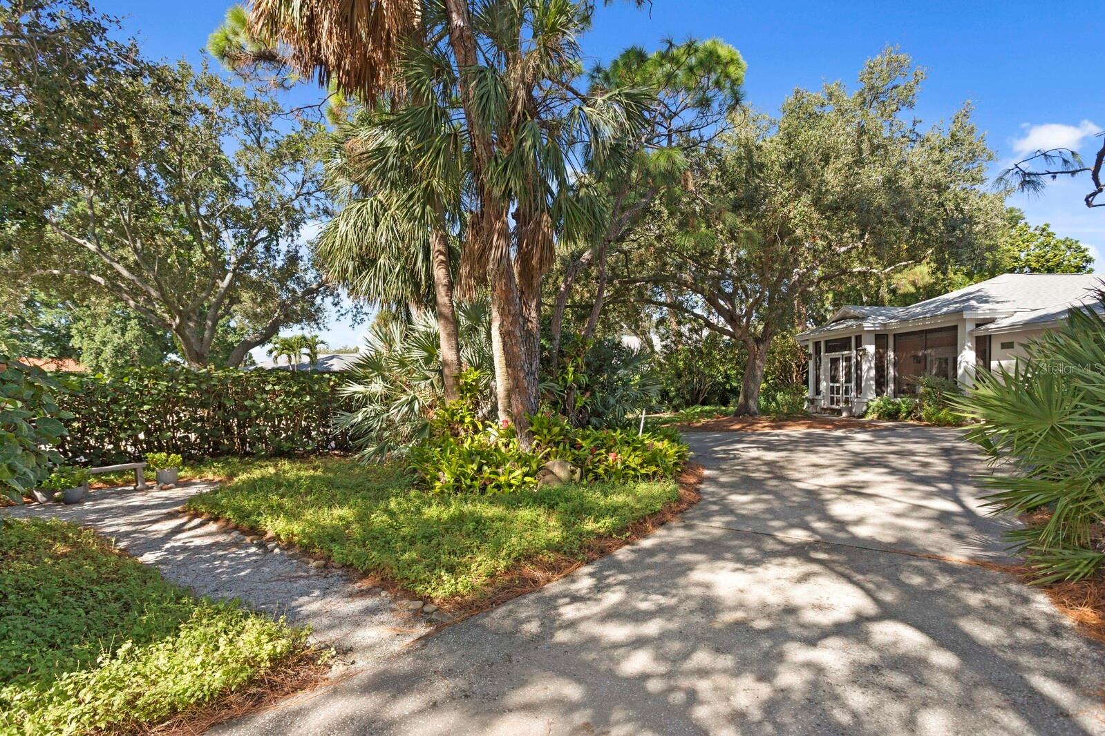 1501 75TH CIR NE, ST PETERSBURG, FL, 33702