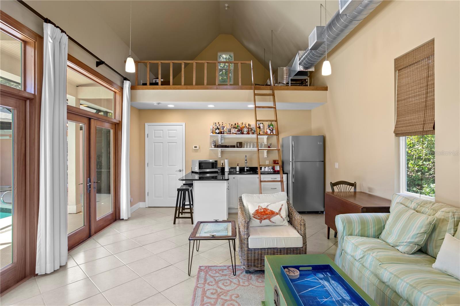 1501 75TH CIR NE, ST PETERSBURG, FL, 33702