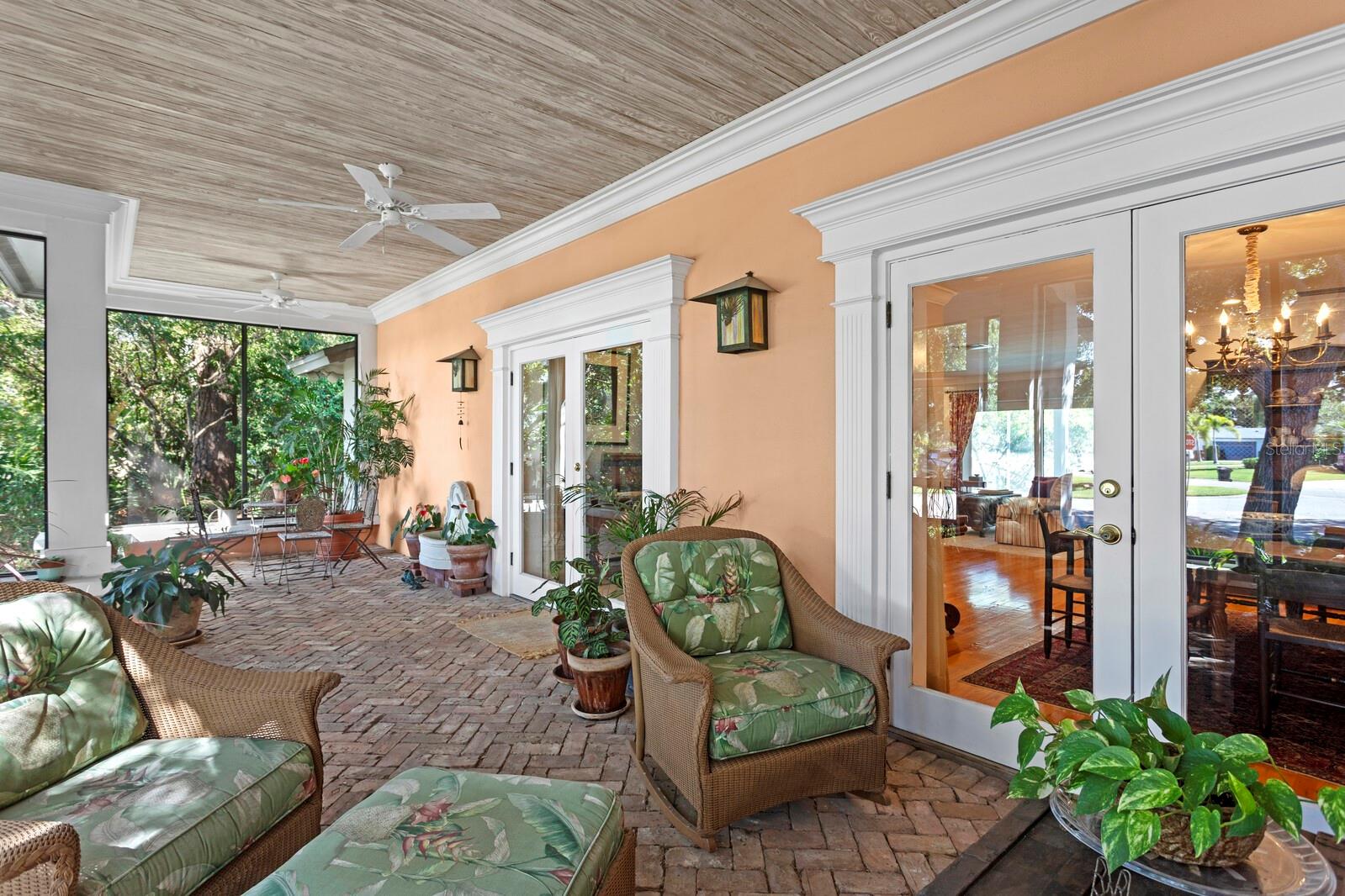 1501 75TH CIR NE, ST PETERSBURG, FL, 33702