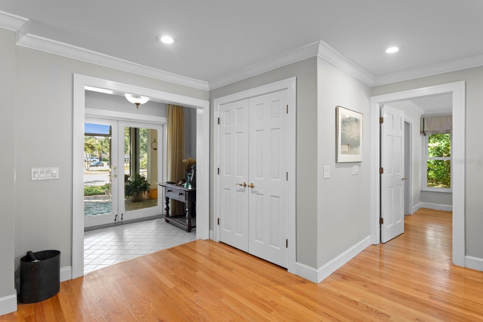 1501 75TH CIR NE, ST PETERSBURG, FL, 33702