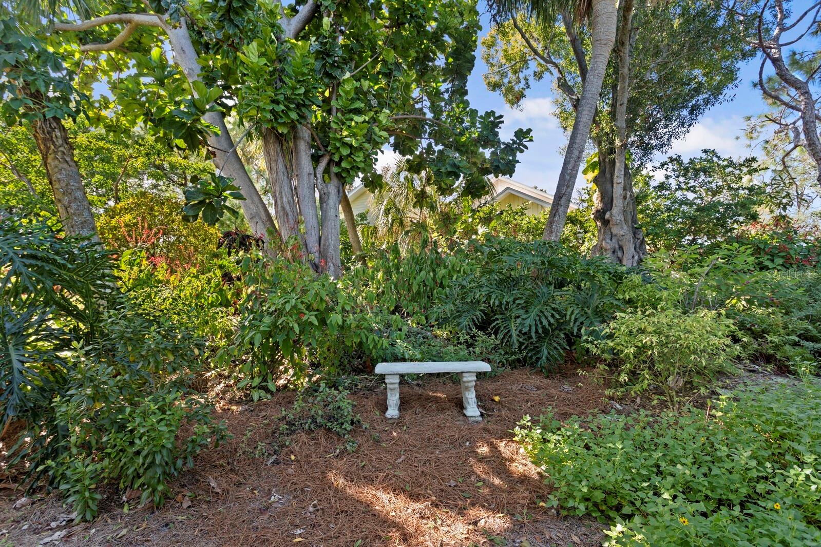 1501 75TH CIR NE, ST PETERSBURG, FL, 33702