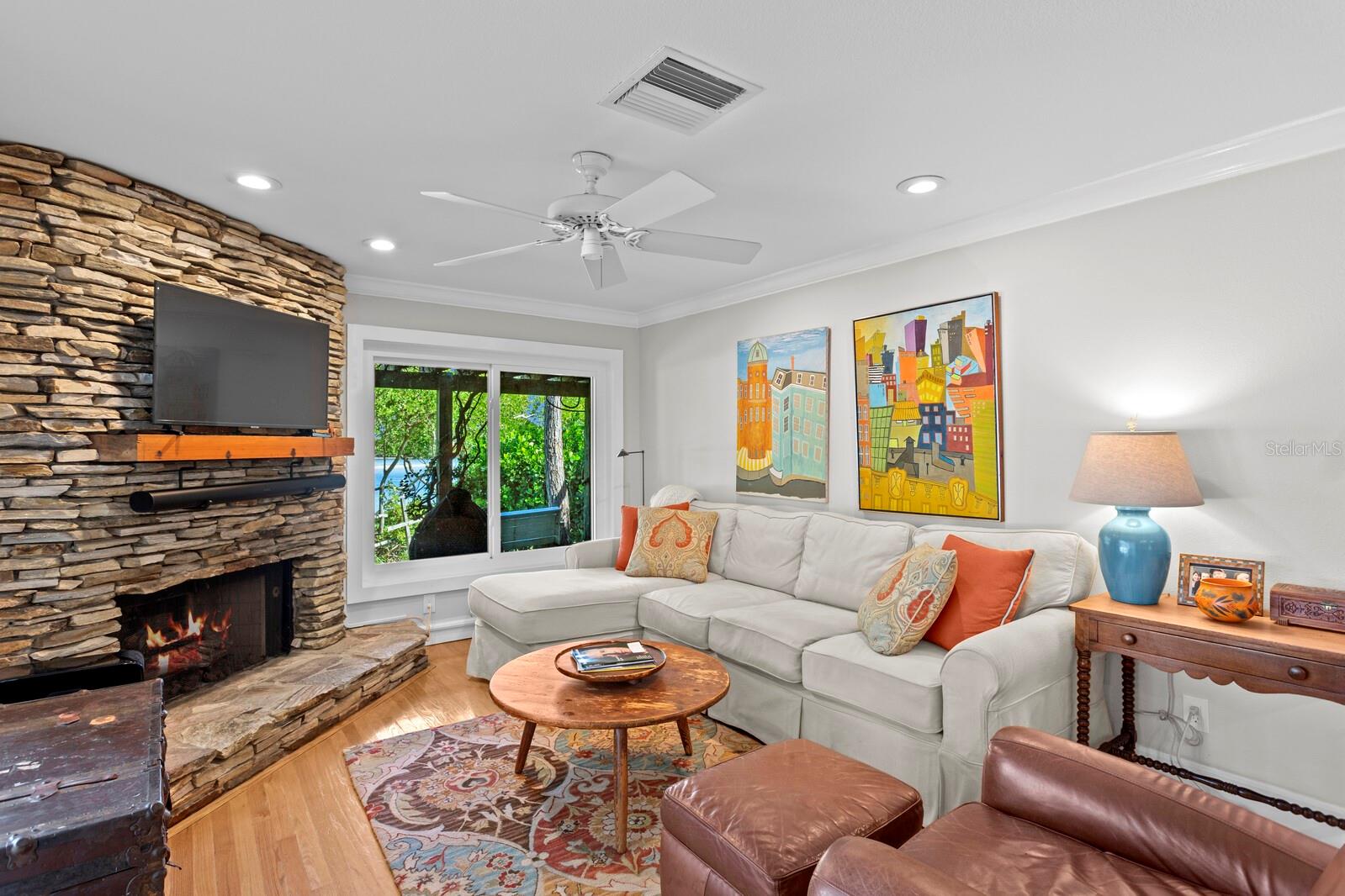 1501 75TH CIR NE, ST PETERSBURG, FL, 33702