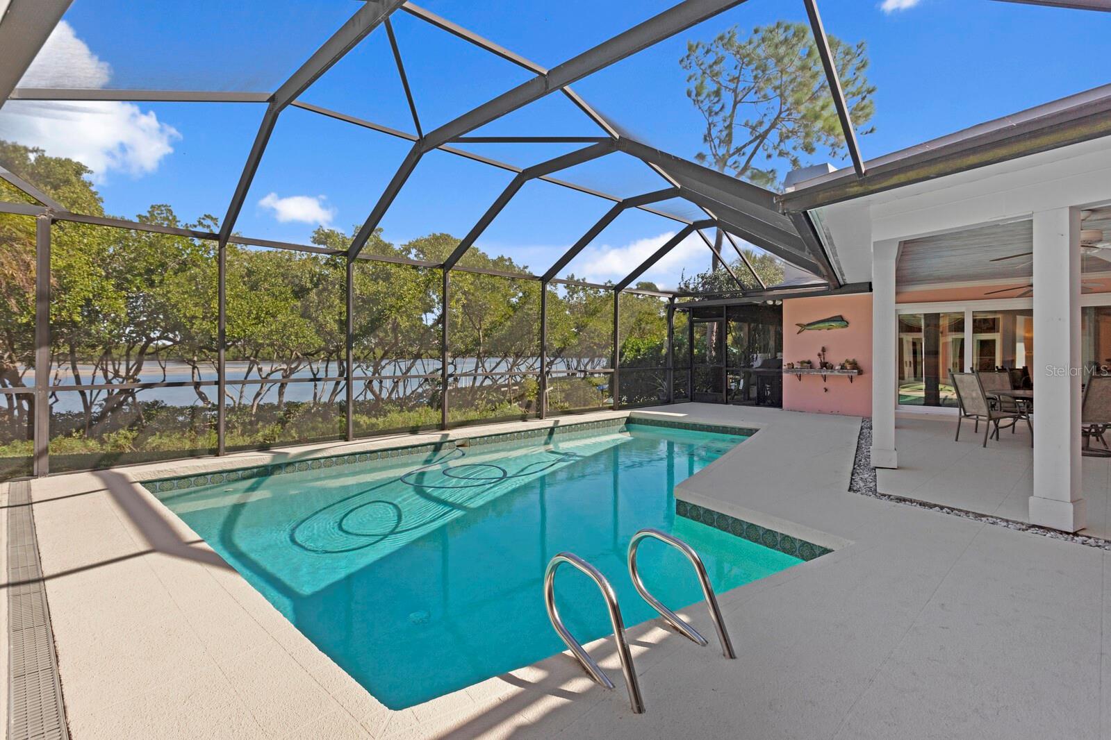 1501 75TH CIR NE, ST PETERSBURG, FL, 33702