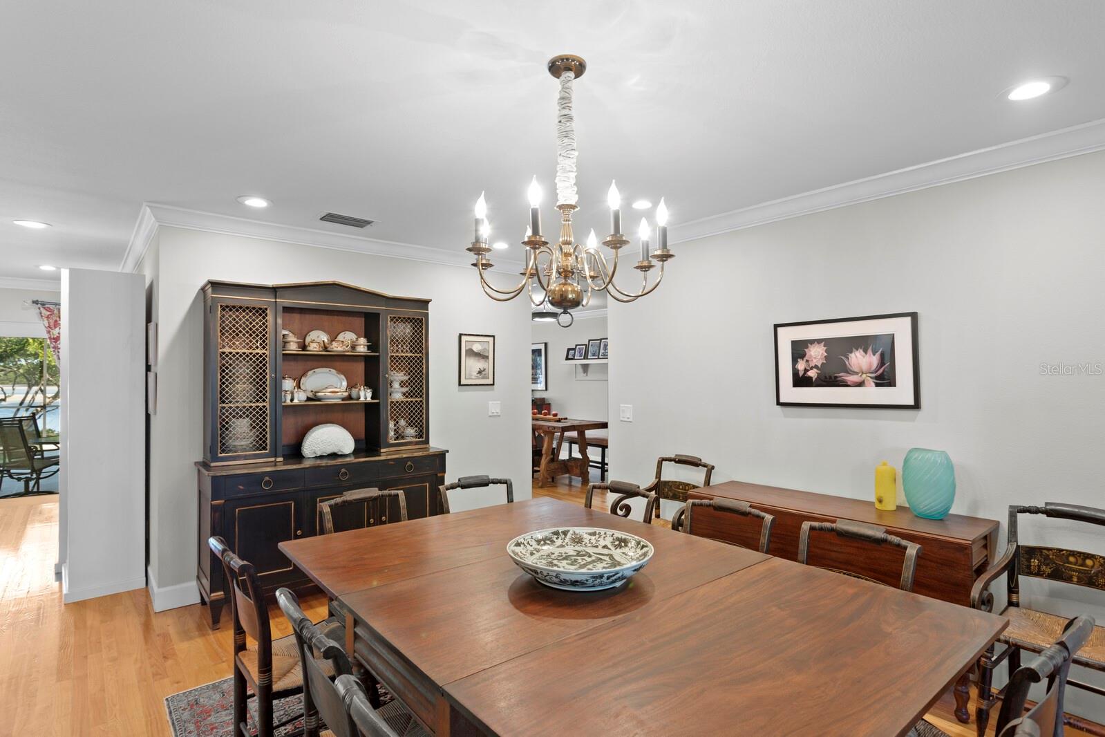 1501 75TH CIR NE, ST PETERSBURG, FL, 33702