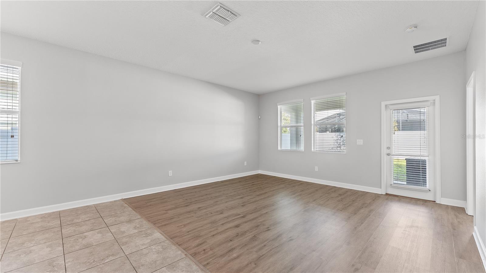 9881 MAGNOLIA WOODS BLVD, ORLANDO, FL, 32832