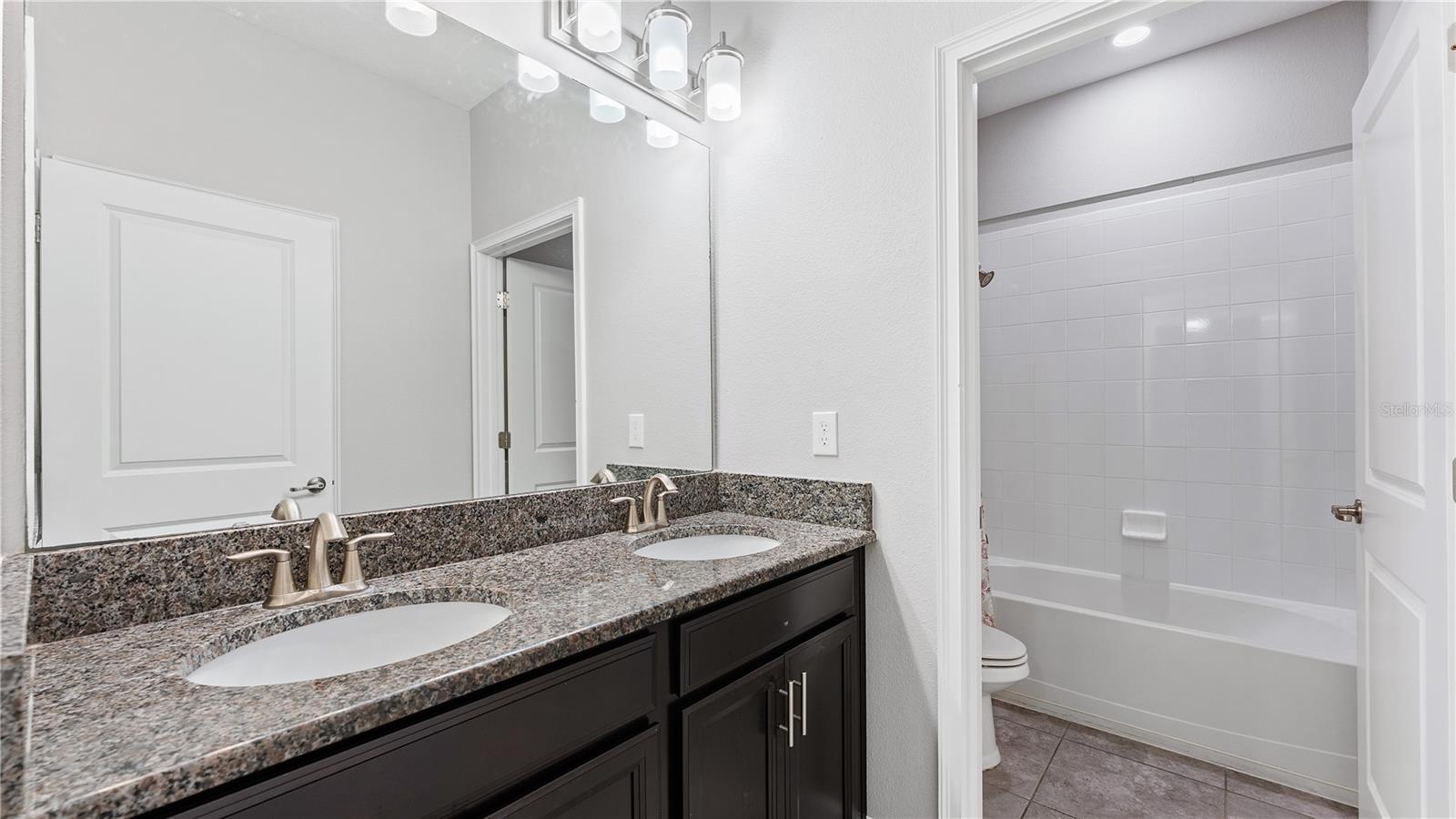 9881 MAGNOLIA WOODS BLVD, ORLANDO, FL, 32832