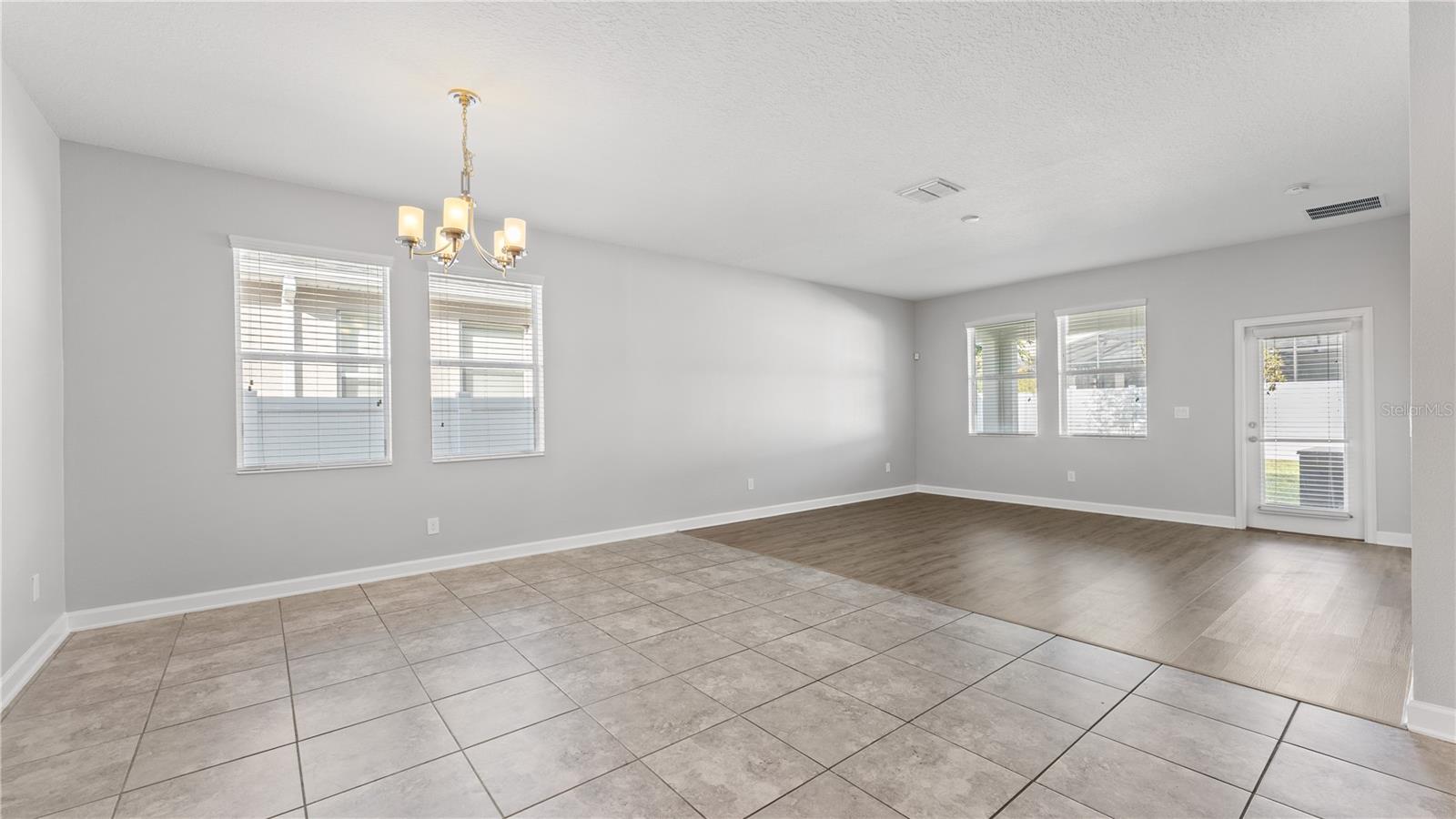 9881 MAGNOLIA WOODS BLVD, ORLANDO, FL, 32832