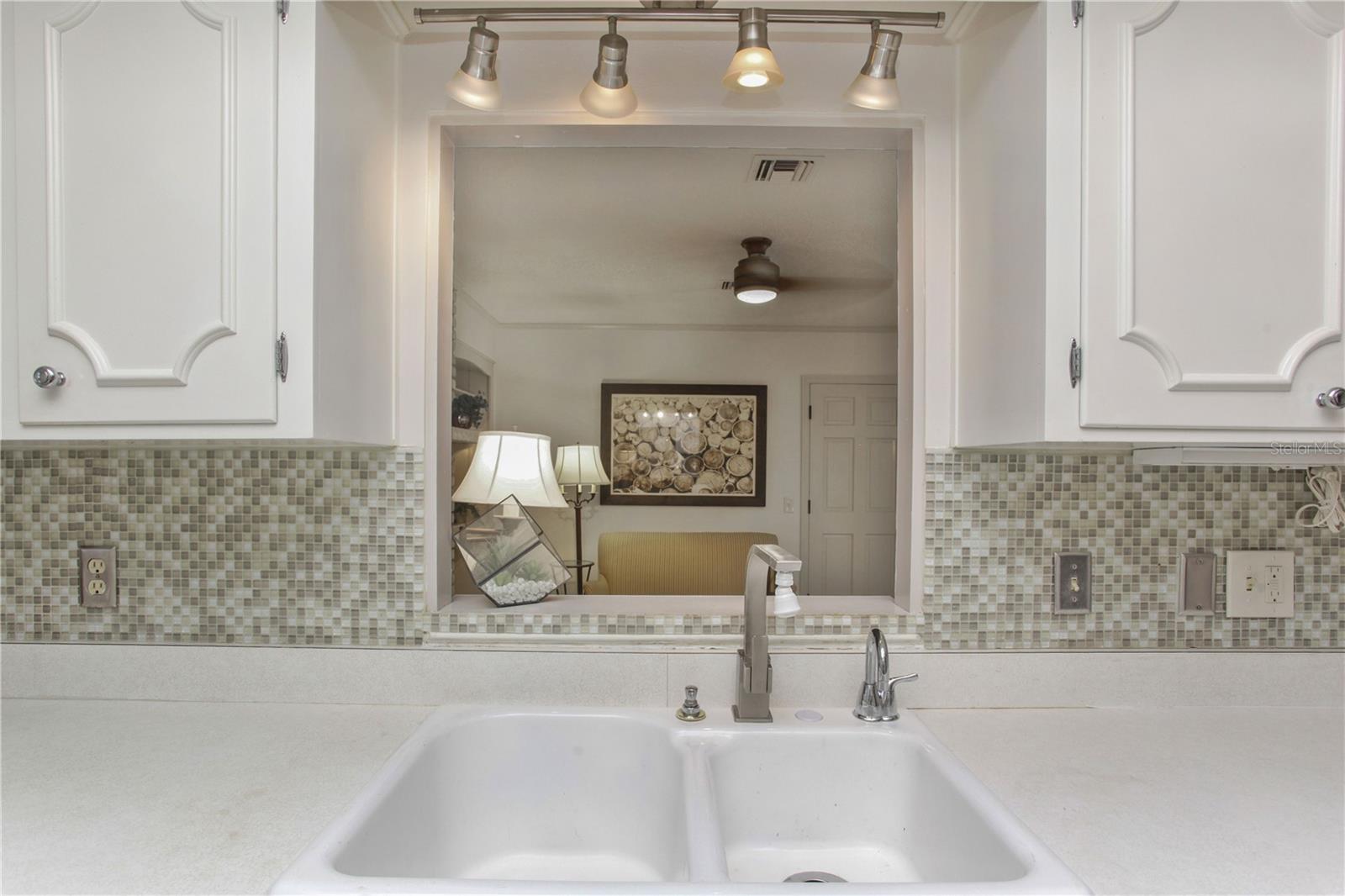 2040 COUNTRYSIDE CIR N, ORLANDO, FL, 32804