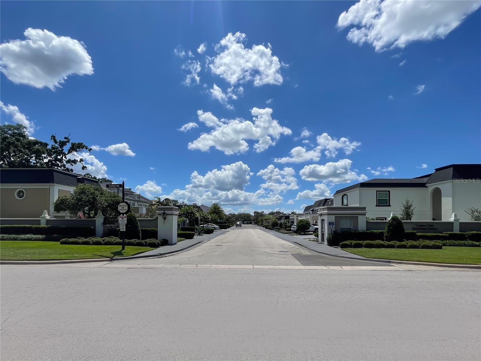 2040 COUNTRYSIDE CIR N, ORLANDO, FL, 32804