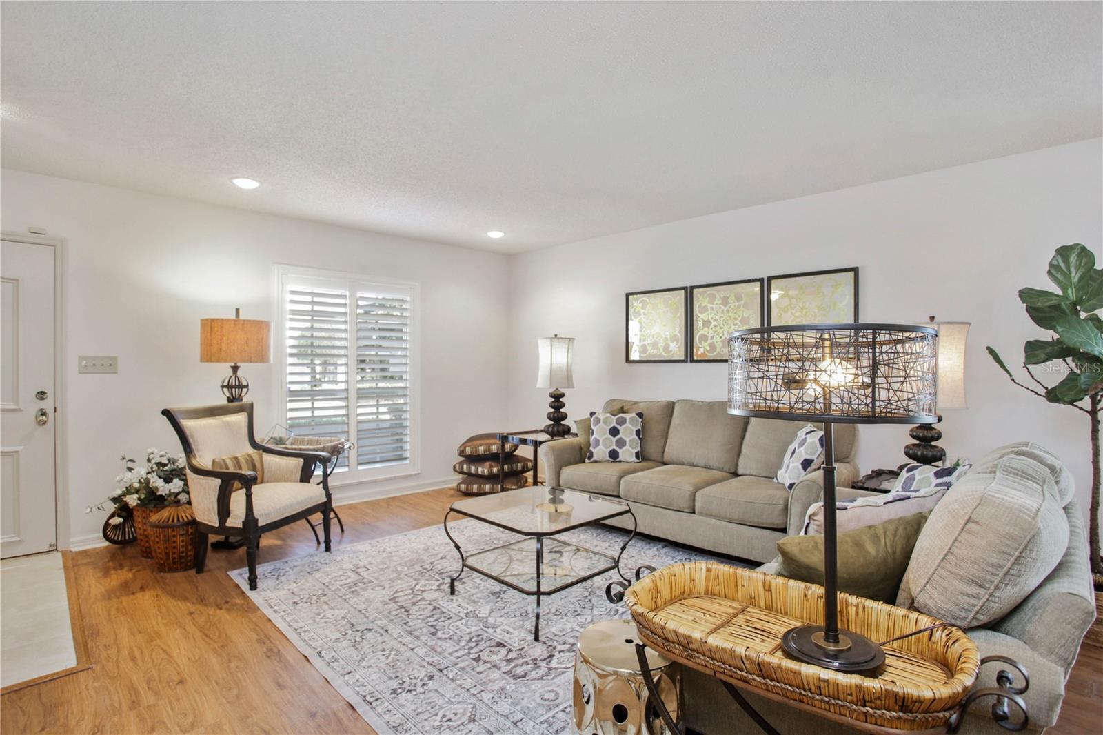 2040 COUNTRYSIDE CIR N, ORLANDO, FL, 32804