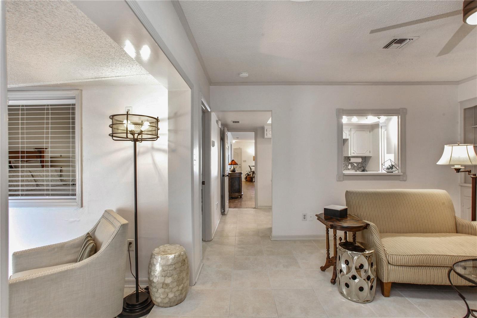 2040 COUNTRYSIDE CIR N, ORLANDO, FL, 32804