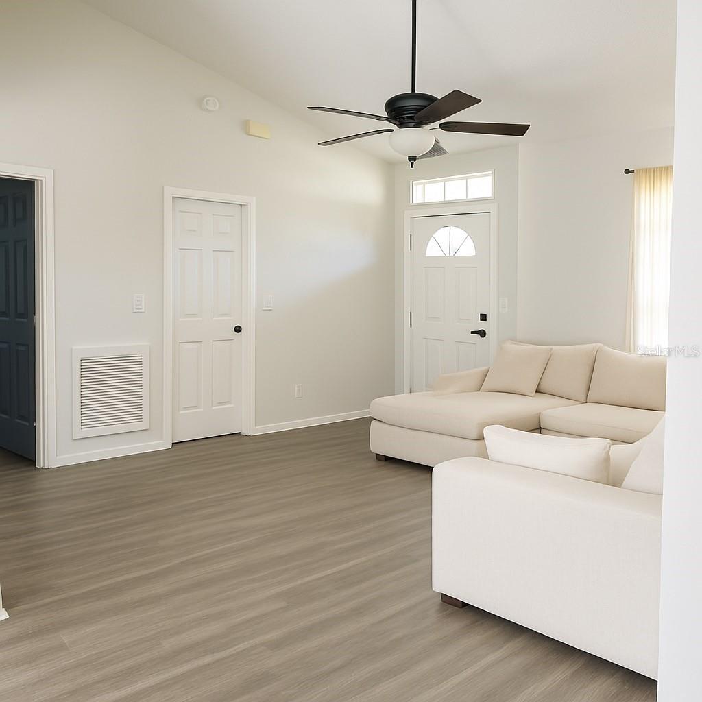 1293 COURTLAND BLVD, DELTONA, FL, 32738