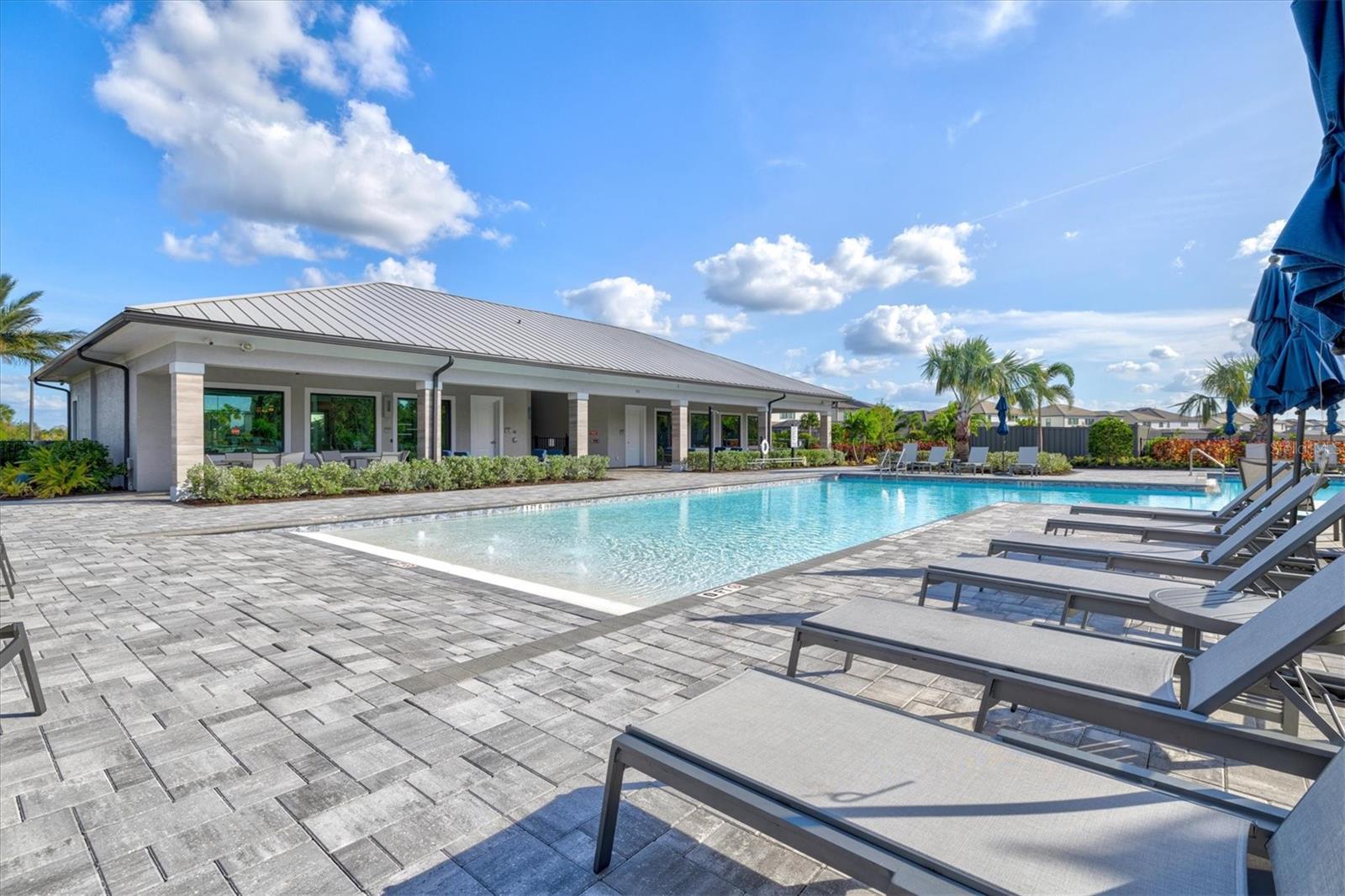 16235 PINE MIST DR, BRADENTON, FL, 34211