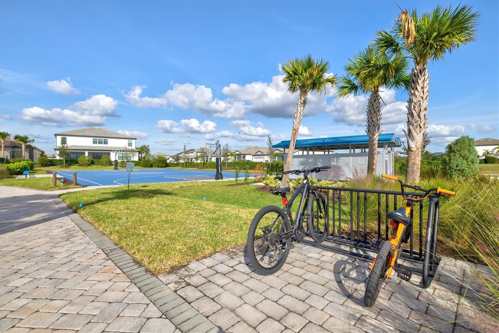 16235 PINE MIST DR, BRADENTON, FL, 34211