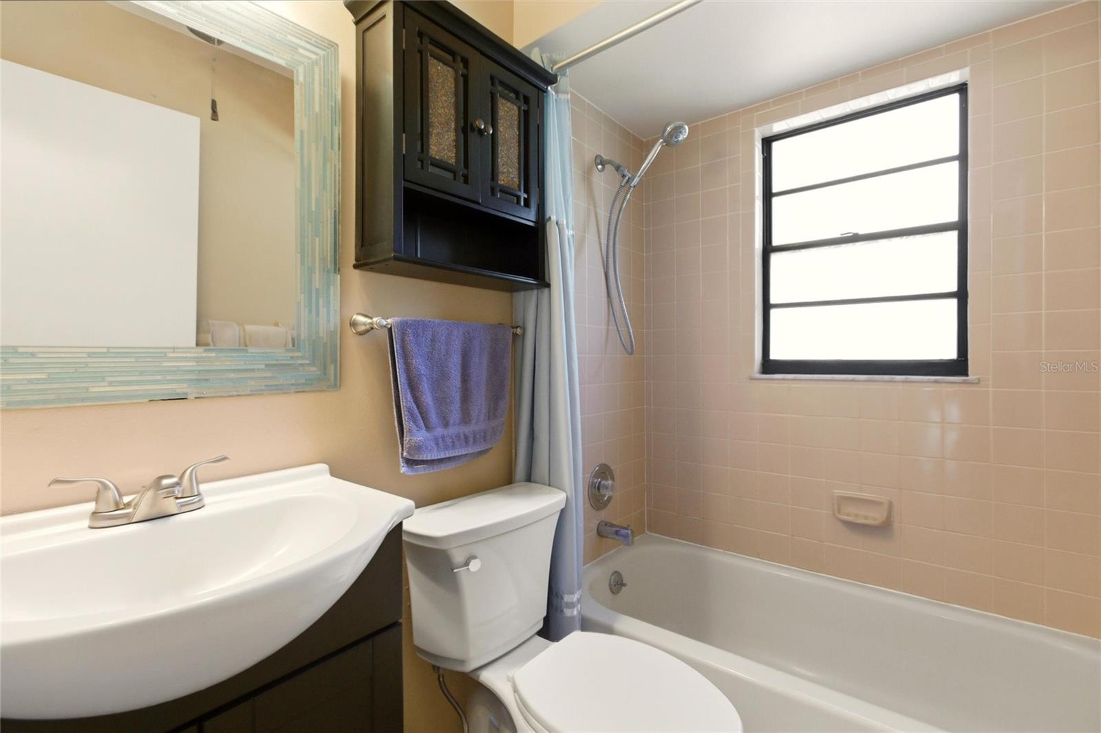 8003 OAK DR, PALMETTO, FL, 34221