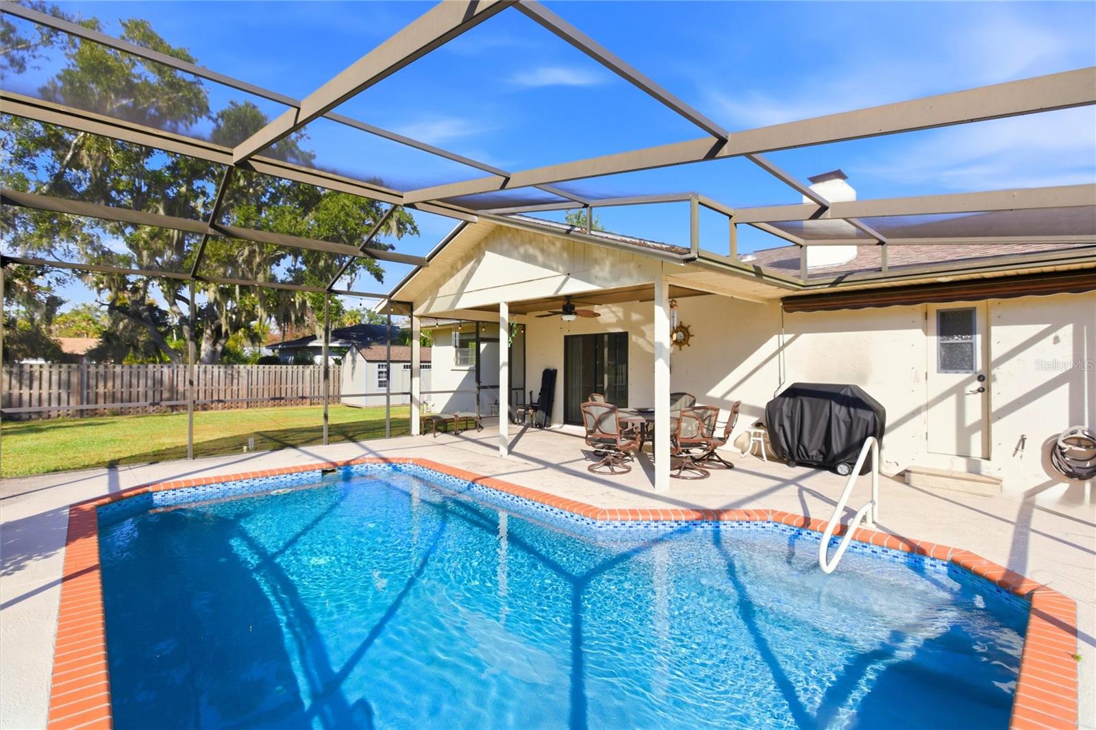 8003 OAK DR, PALMETTO, FL, 34221