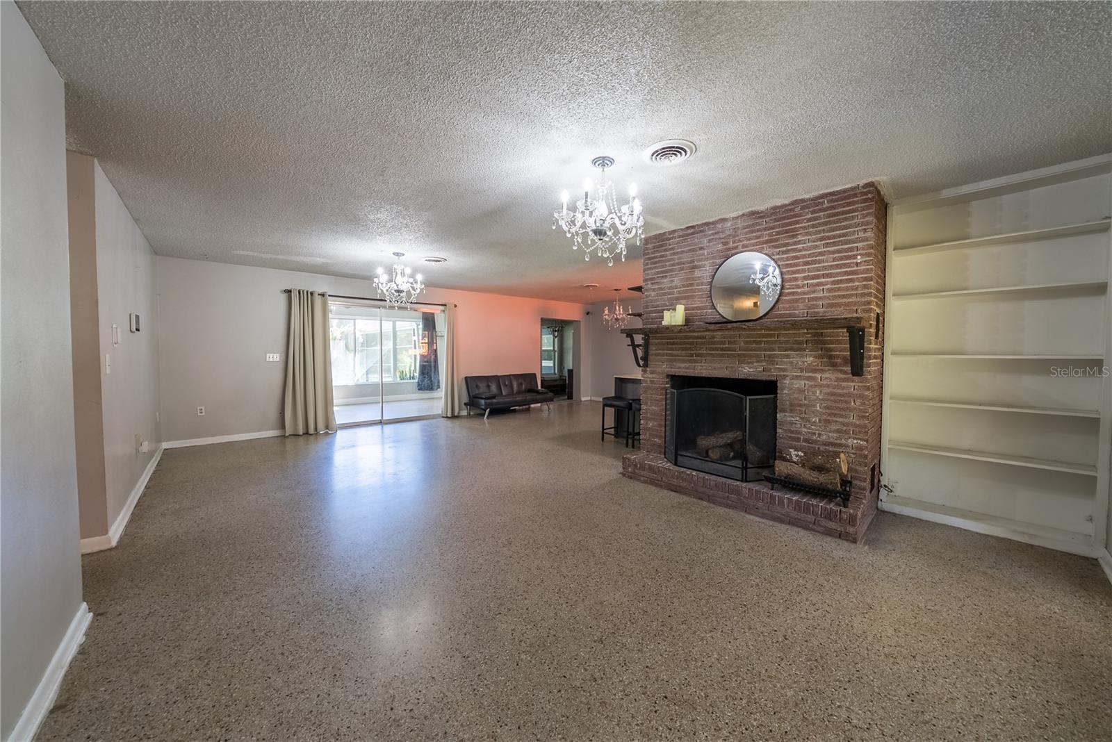 1740 SE 164TH CIR, OCKLAWAHA, FL, 32179