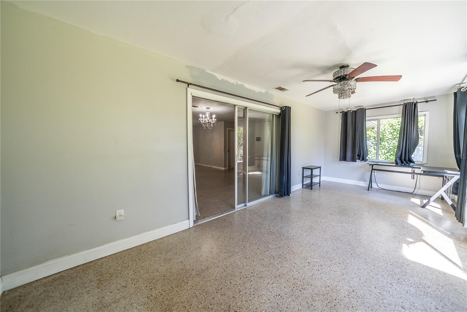 1740 SE 164TH CIR, OCKLAWAHA, FL, 32179