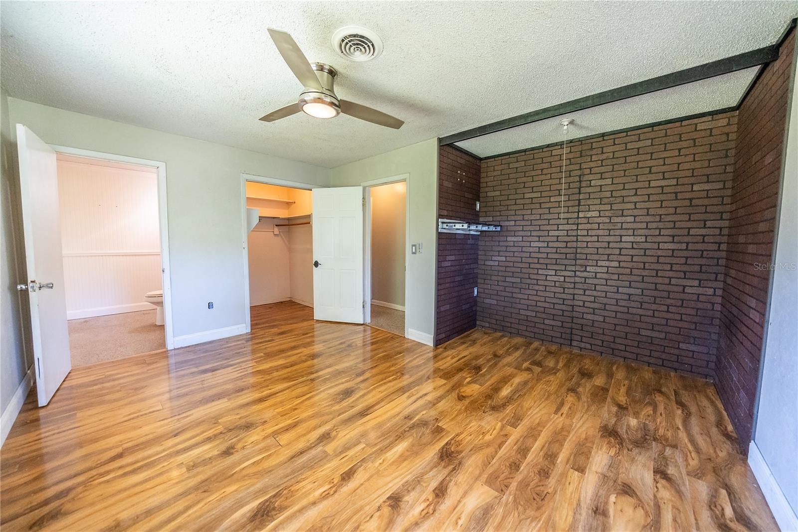 1740 SE 164TH CIR, OCKLAWAHA, FL, 32179