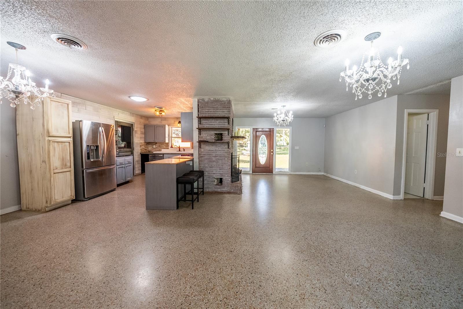 1740 SE 164TH CIR, OCKLAWAHA, FL, 32179