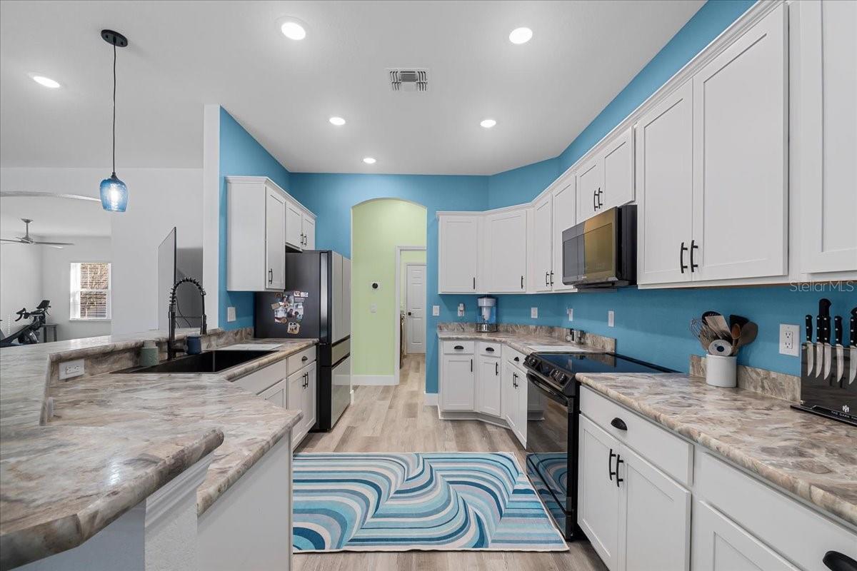 185 ST THOMAS DR, MULBERRY, FL, 33860