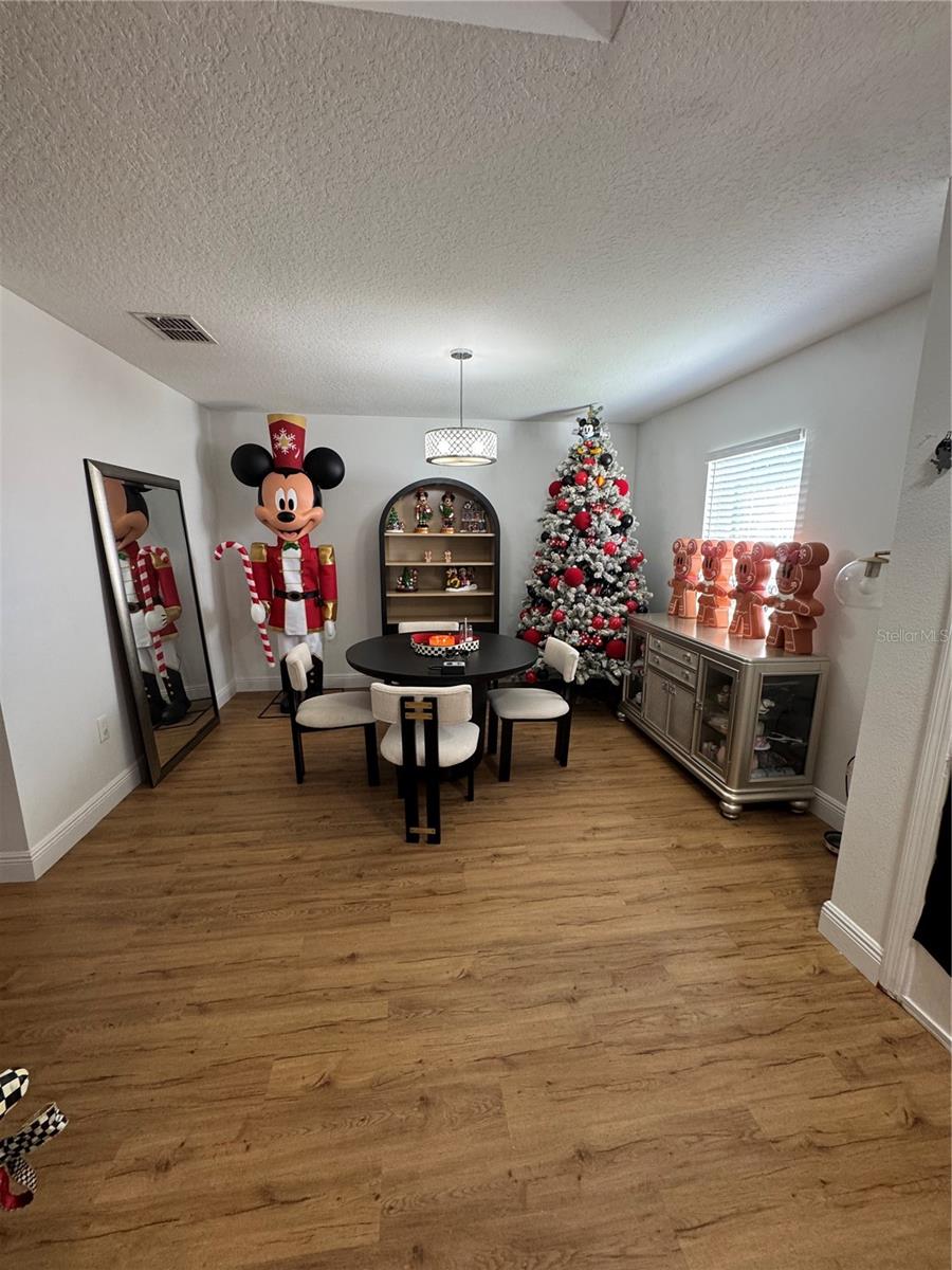 627 WOODLAND CREEK BLVD, KISSIMMEE, FL, 34744