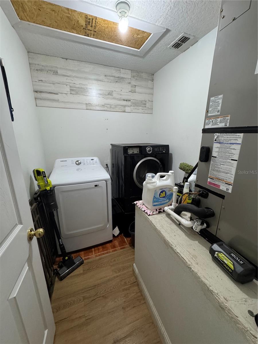 627 WOODLAND CREEK BLVD, KISSIMMEE, FL, 34744