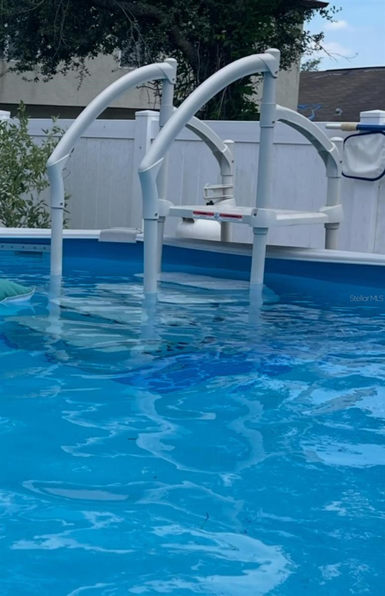 627 WOODLAND CREEK BLVD, KISSIMMEE, FL, 34744