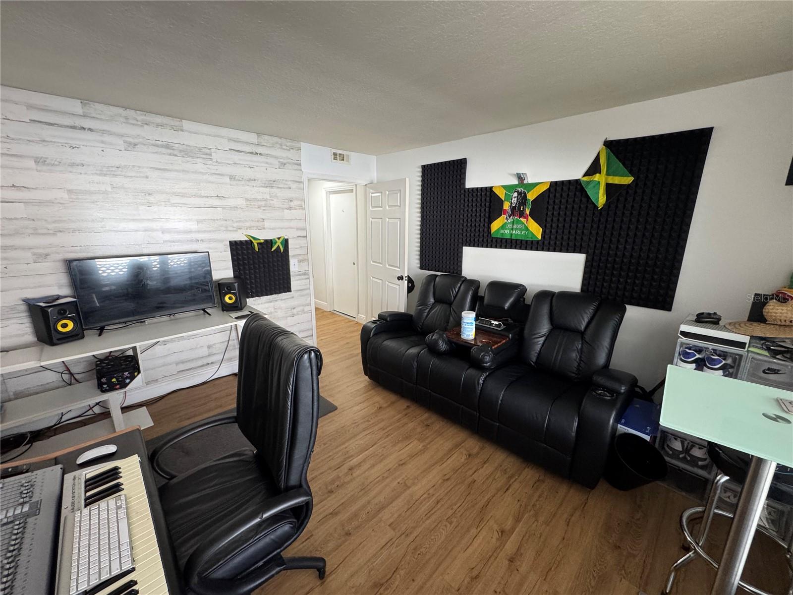 627 WOODLAND CREEK BLVD, KISSIMMEE, FL, 34744