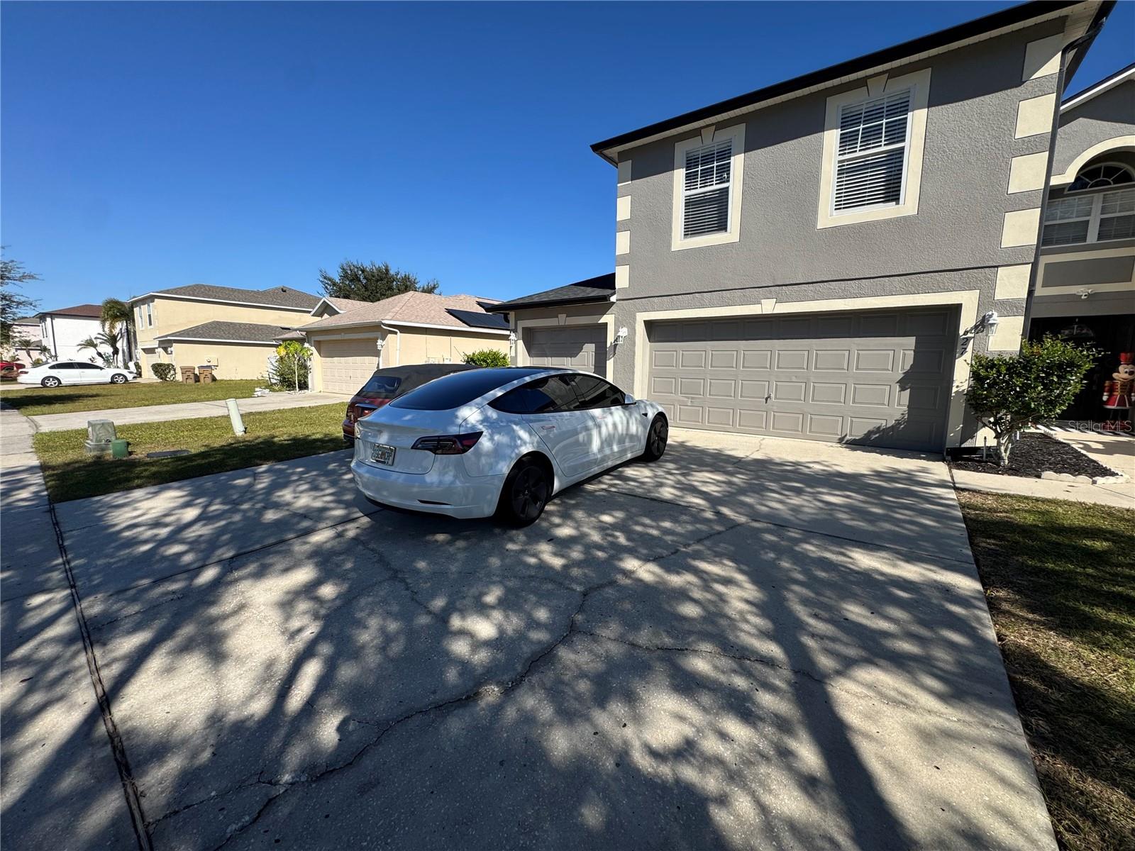 627 WOODLAND CREEK BLVD, KISSIMMEE, FL, 34744
