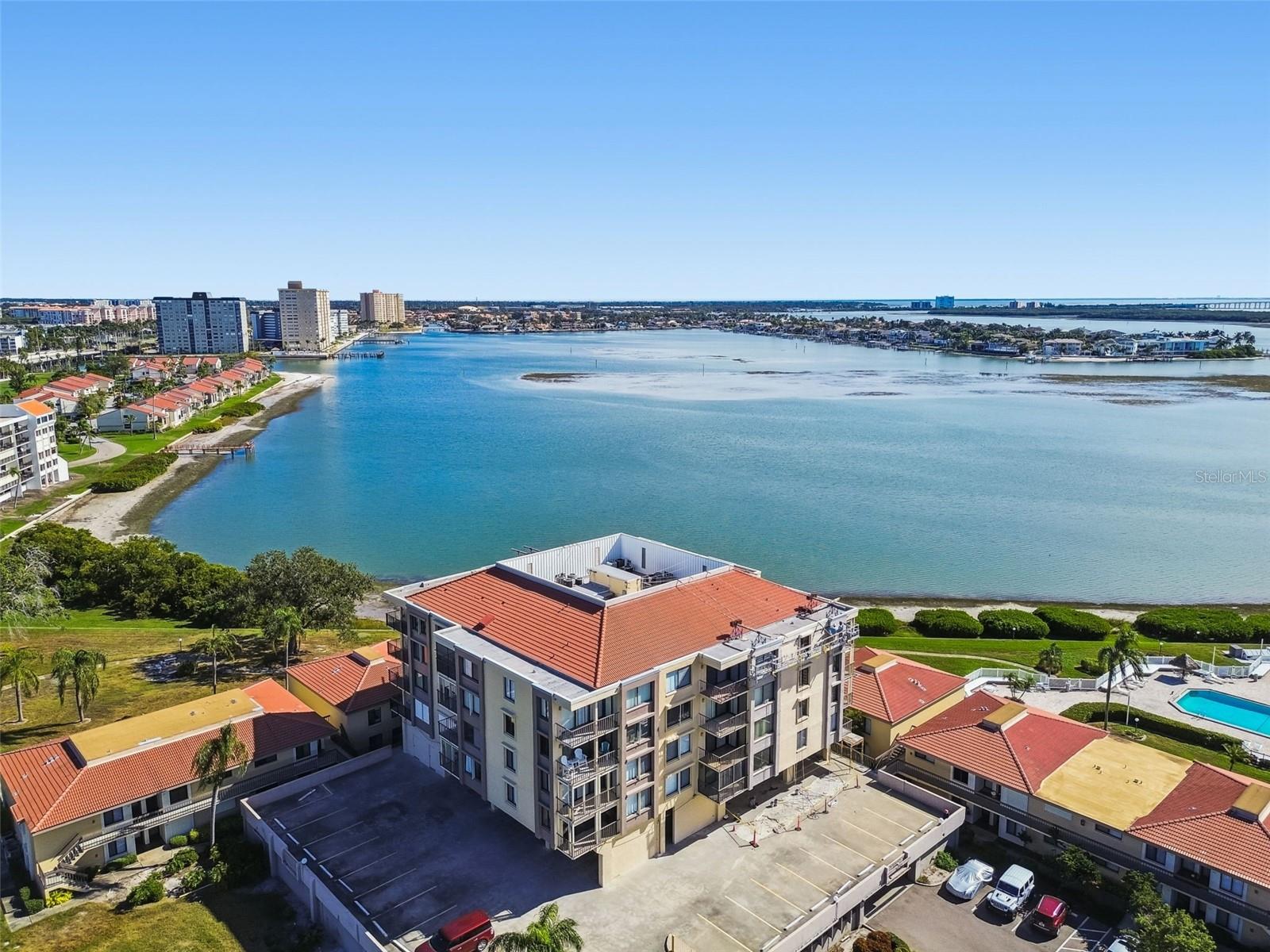 6104 PALMA DEL MAR BLVD S #402, ST PETERSBURG, FL, 33715