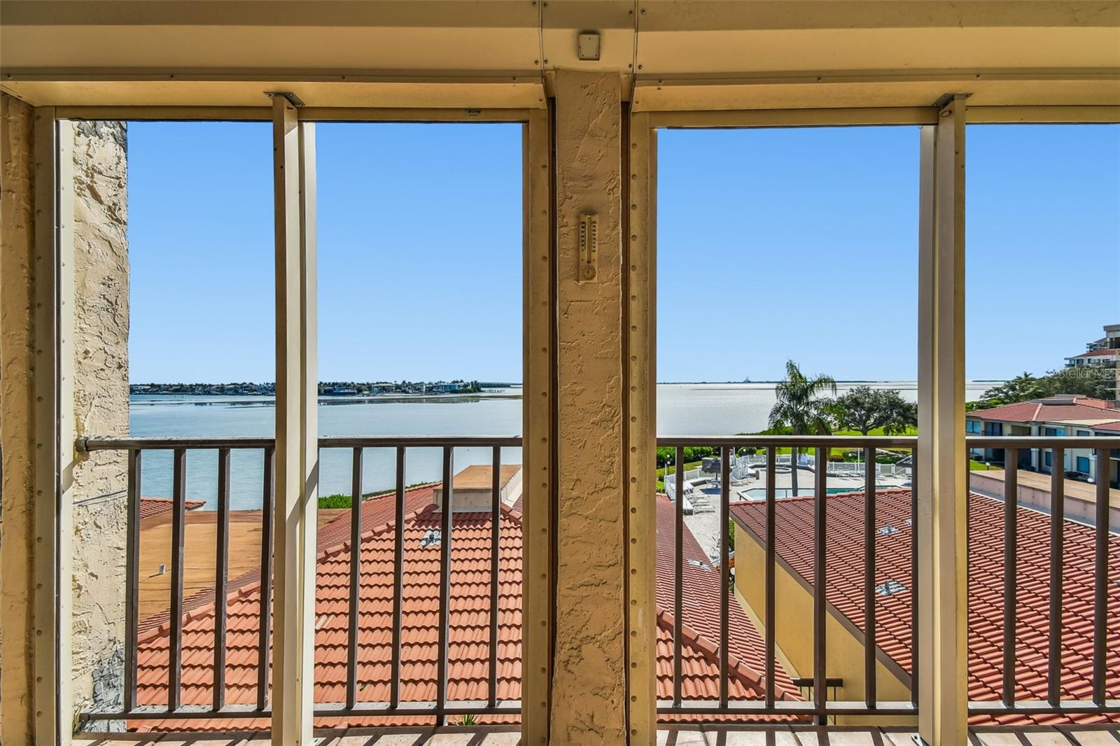 6104 PALMA DEL MAR BLVD S #402, ST PETERSBURG, FL, 33715