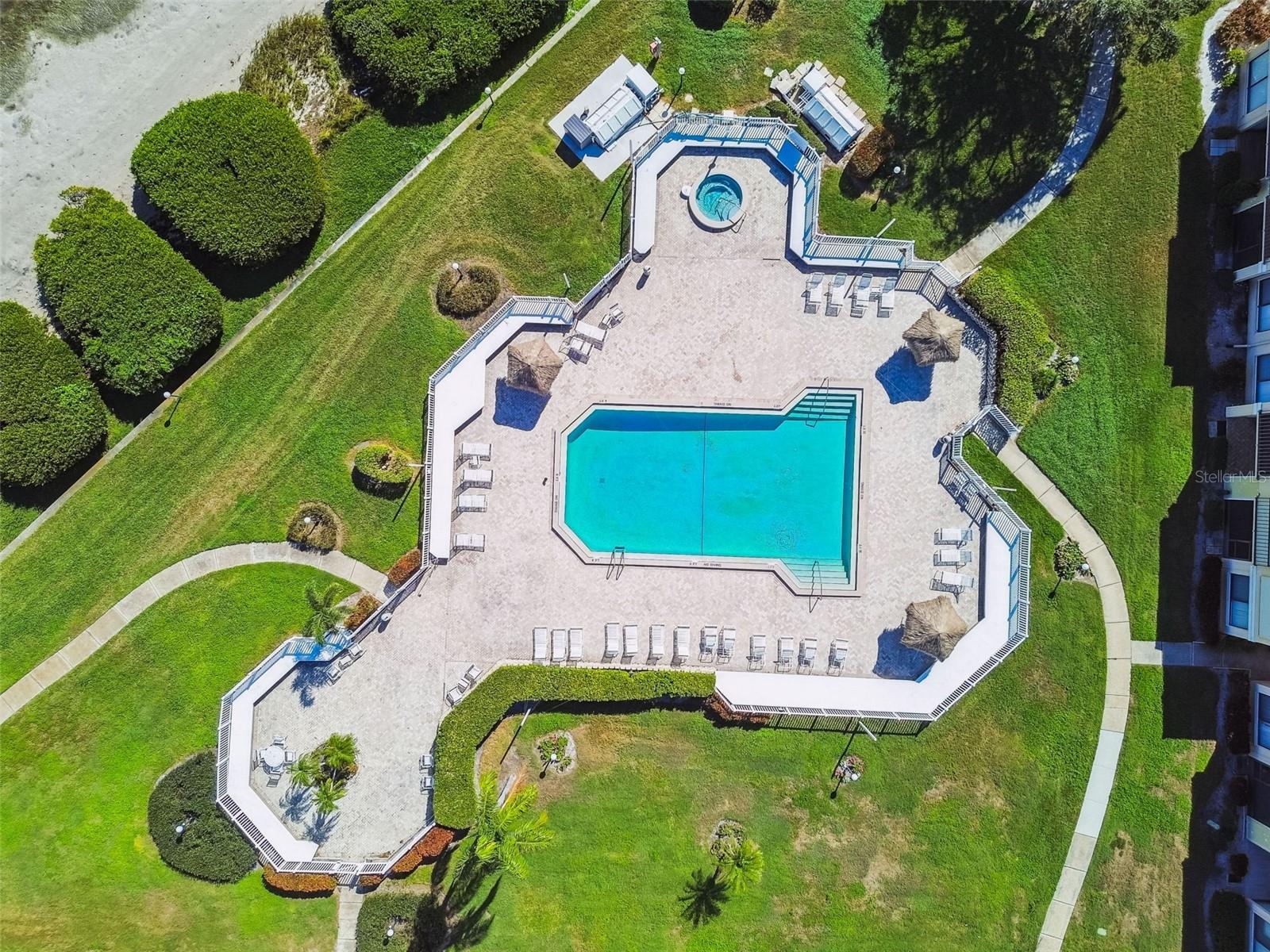 6104 PALMA DEL MAR BLVD S #402, ST PETERSBURG, FL, 33715