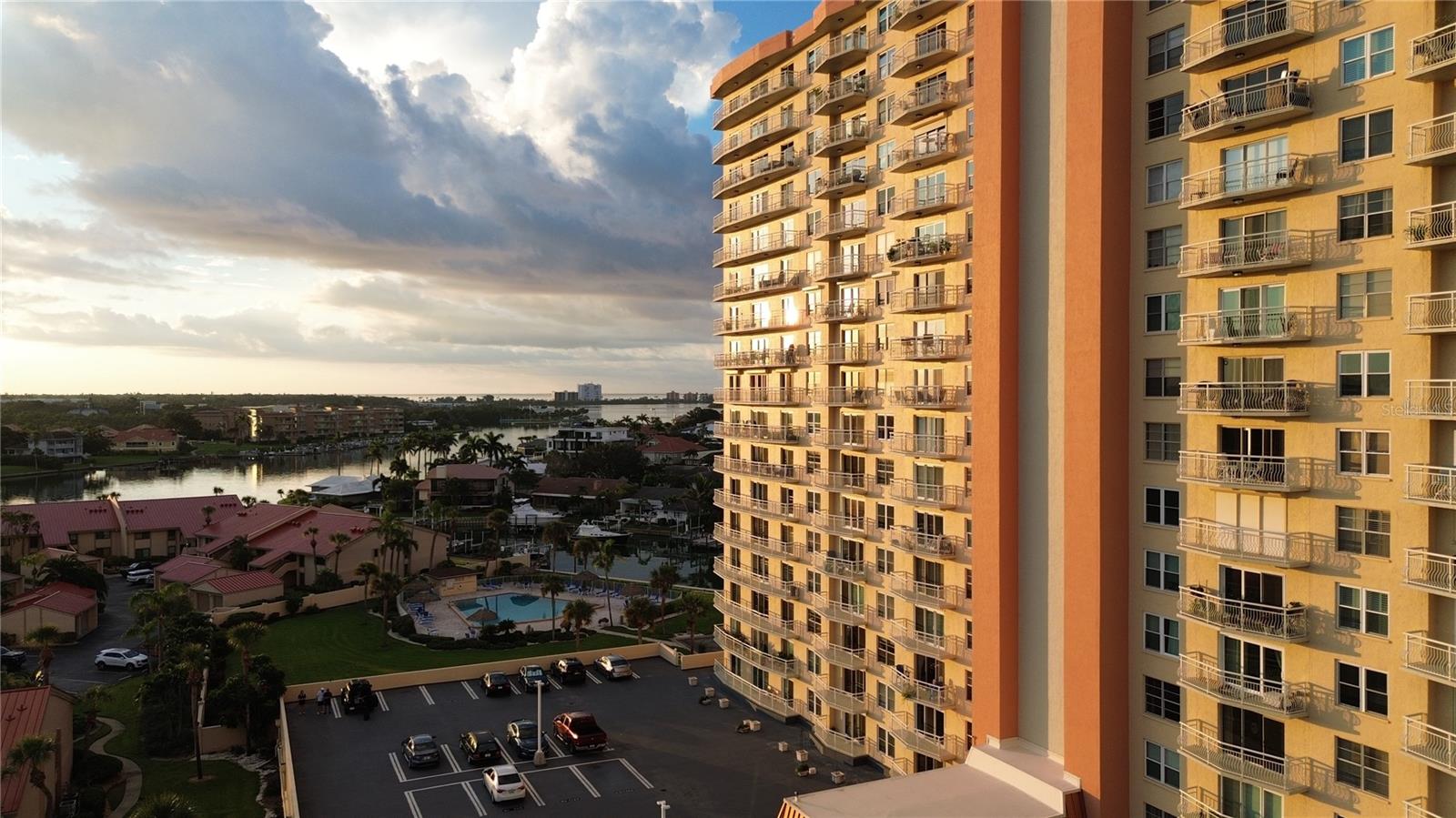 4900 BRITTANY DR S #811, ST PETERSBURG, FL, 33715