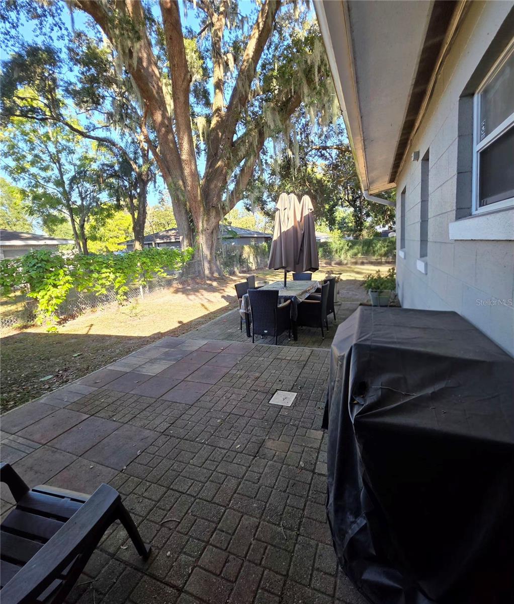 804 S LONE OAK DR, LEESBURG, FL, 34748