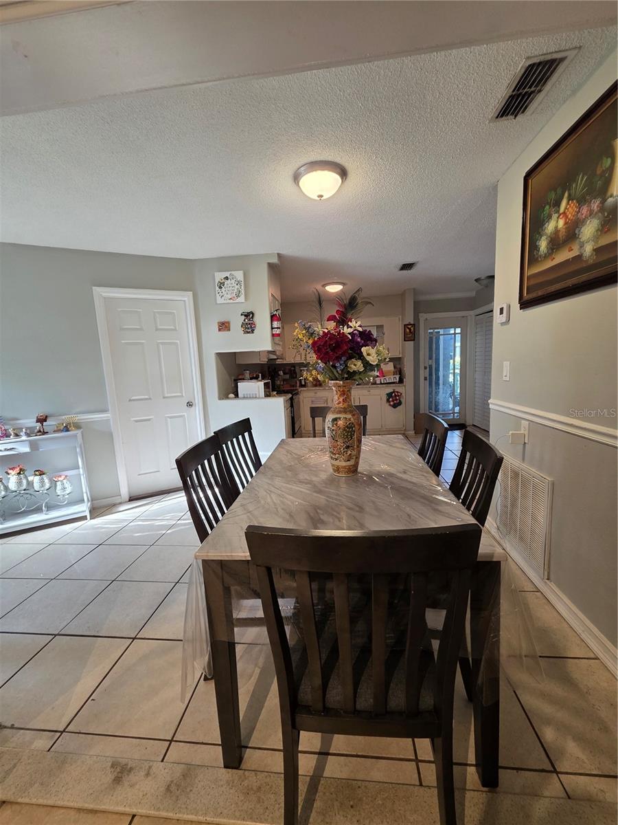 804 S LONE OAK DR, LEESBURG, FL, 34748