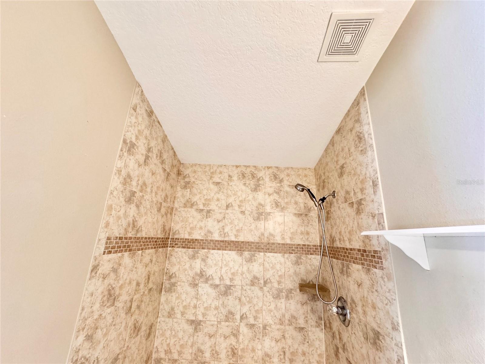 18133 LEMBRECHT WAY, TAMPA, FL, 33647