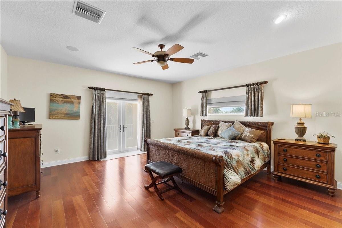 NS1086623 Property Photo